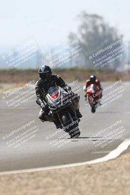 media/Sep-20-2025-TrackDaz (Sat) [[27f0cde673]]/A Group/2pm (Turn 9)/